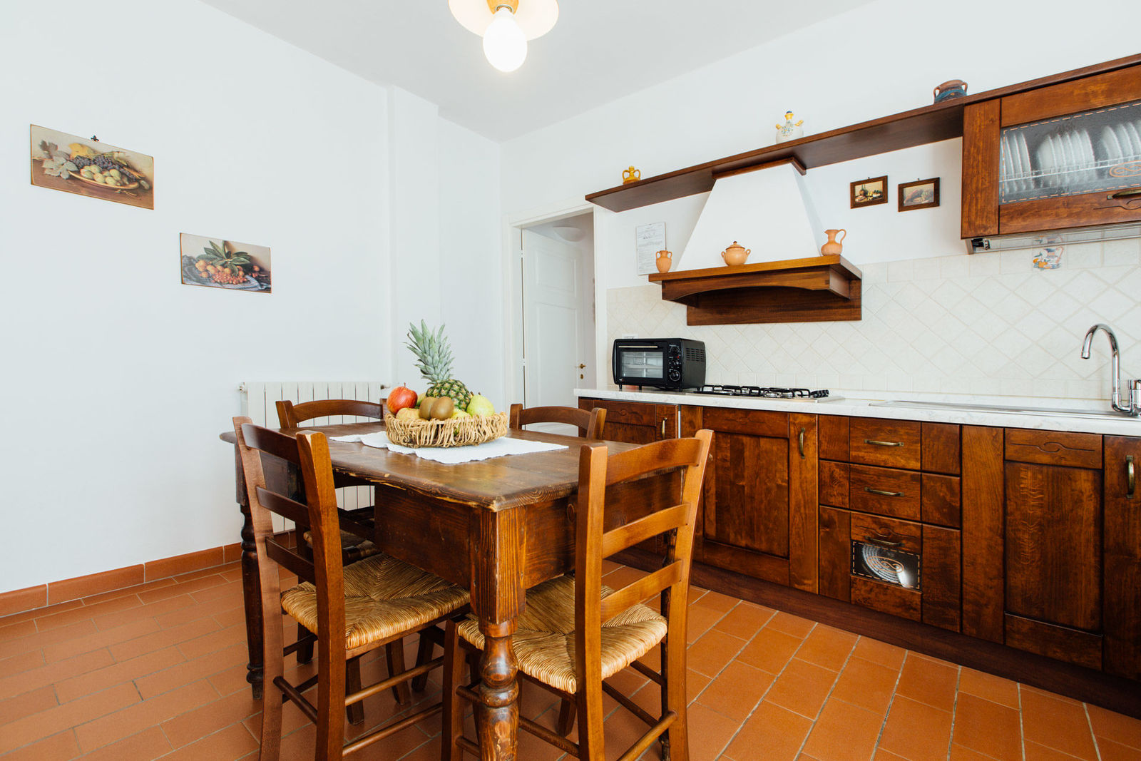 Bilocale con Veranda e Giardino Privato