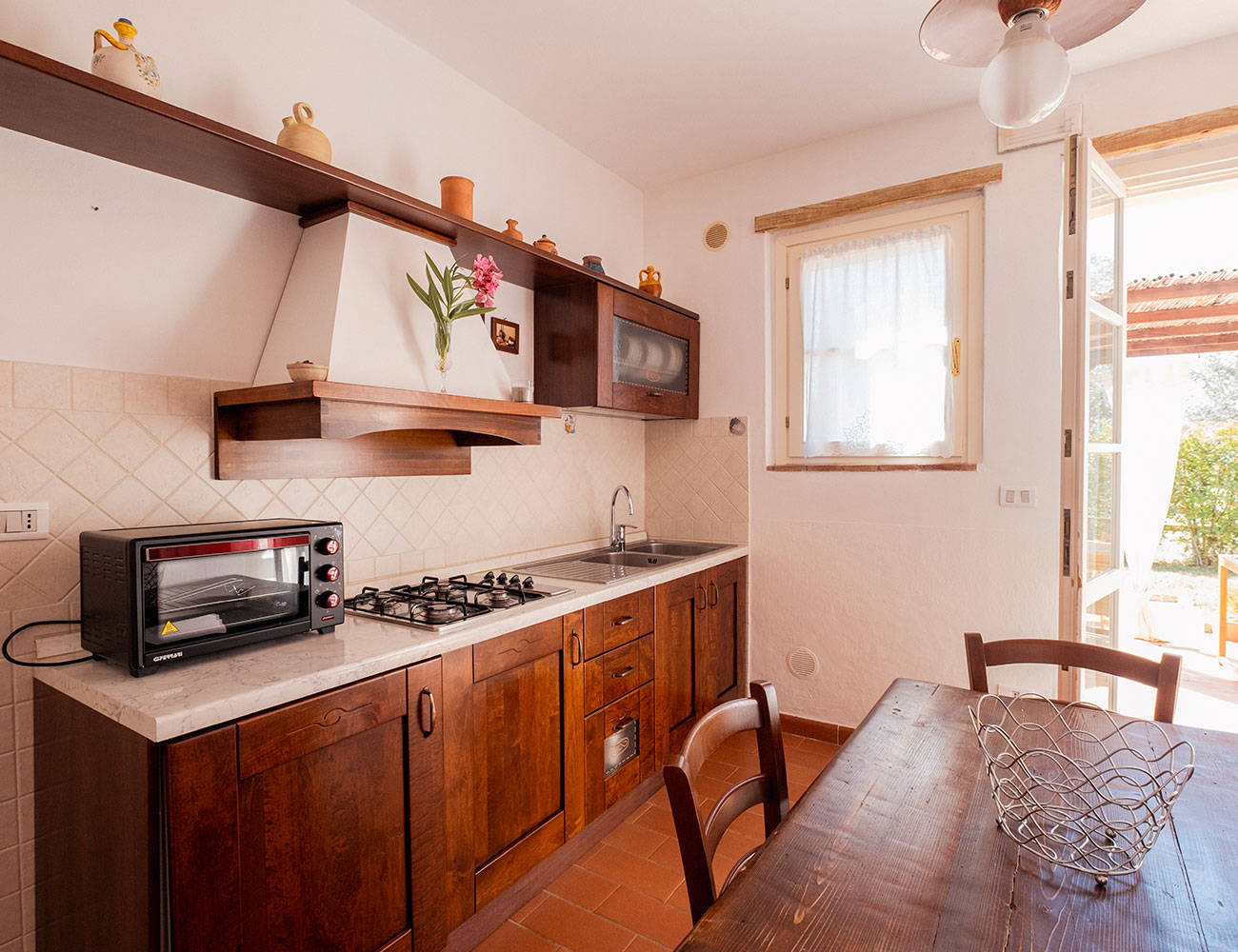 Bilocale con Veranda e Giardino Privato