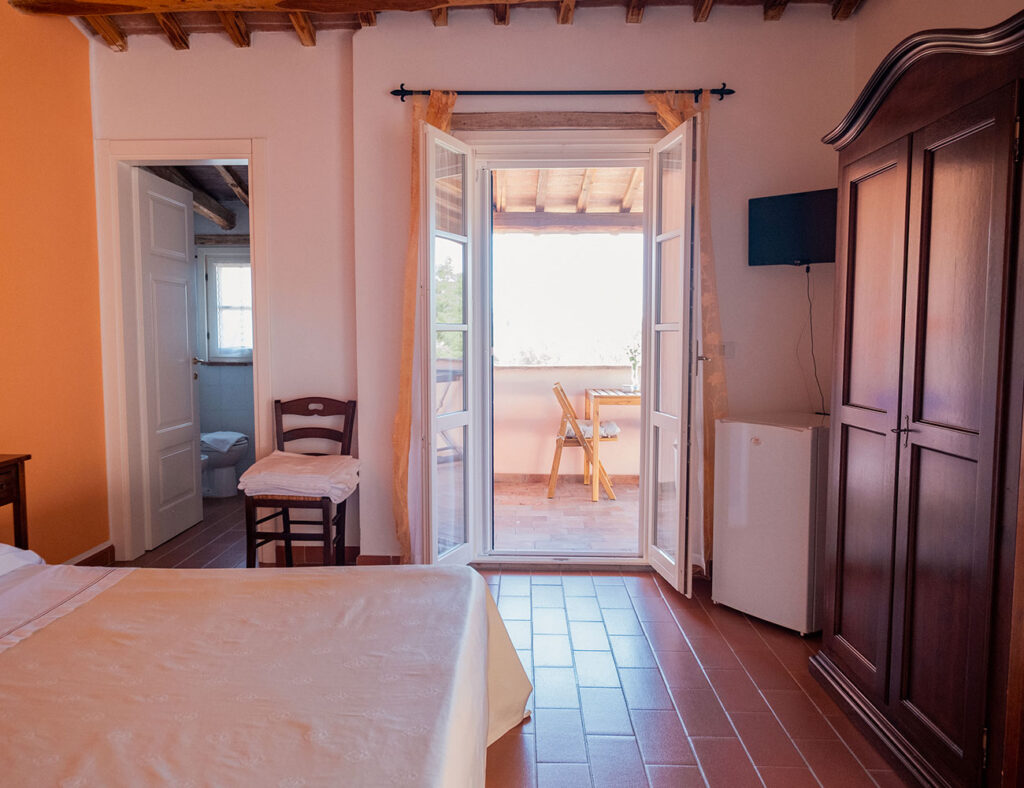 Camera-Il-Tramonto-Agriturismo-con-Piscina-La-Quercia-gallery4